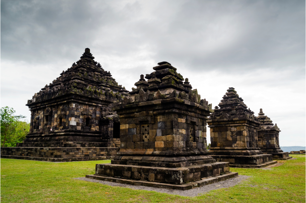 IJO TEMPLE SUNSET